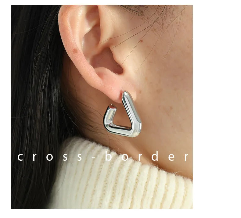 ARETES CHUNKY TRIANGULARES