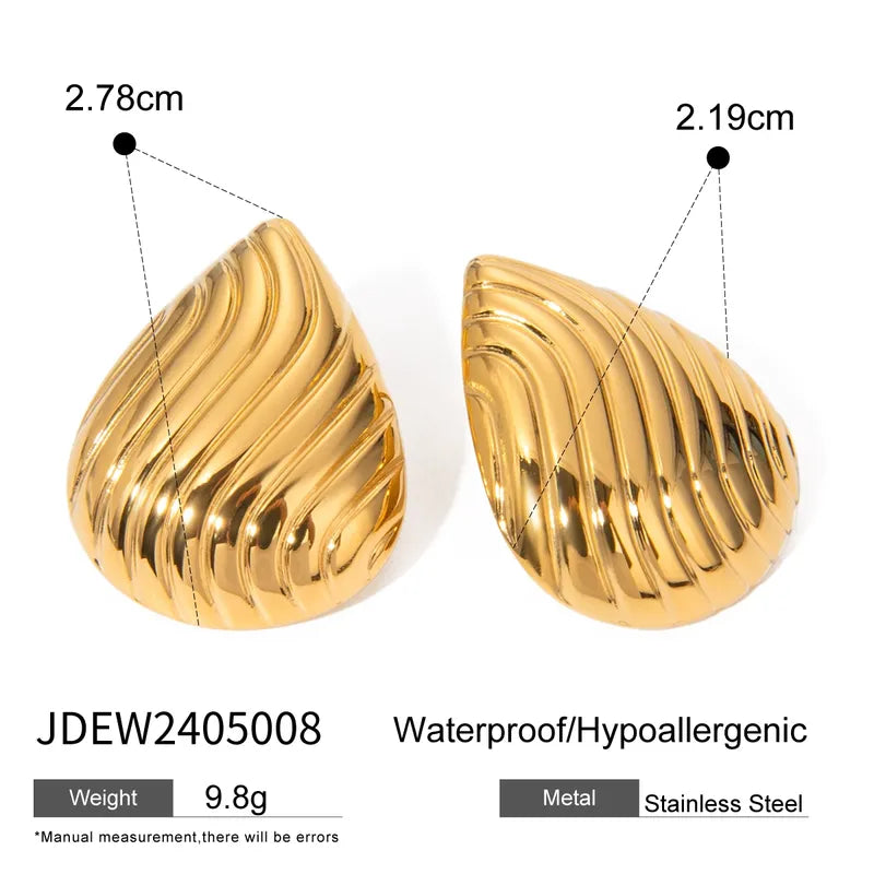 Aretes de botones textura en forma de gota
