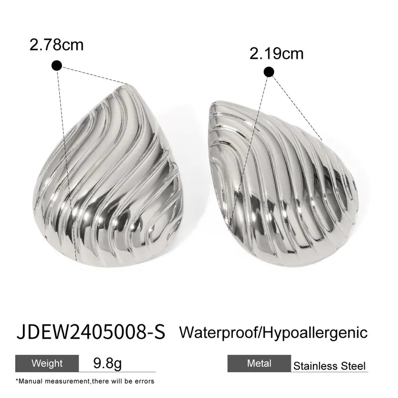 Aretes de botones textura en forma de gota plateado