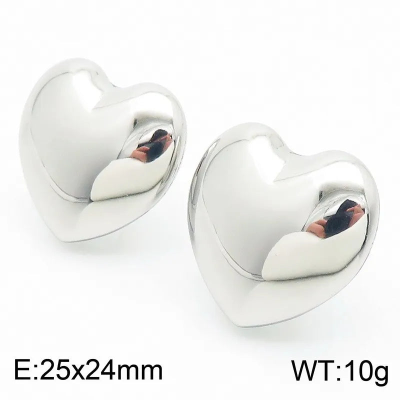 Aretes de corazon chunky