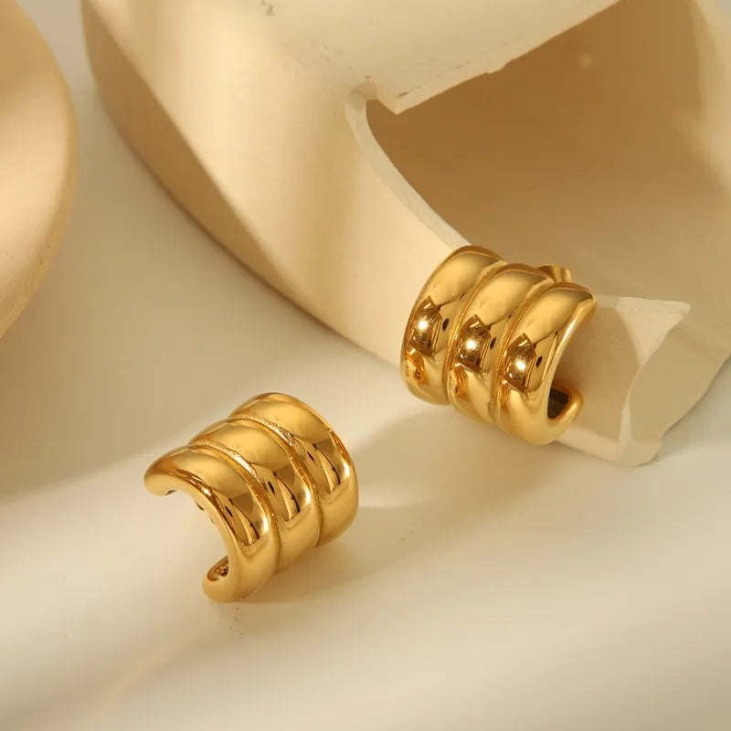 Aretes semi argolla 3 en 1 dorado