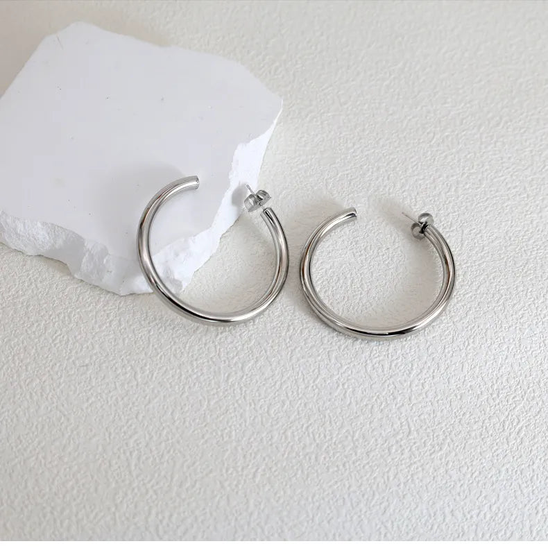 Aretes argollas fideo talla small plateado