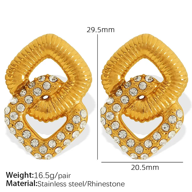 ARETES DOBLES DORADOS CON DISEÑO