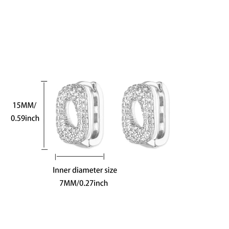ARETES ARGOLLAS OVALO CON ZIRCONES PLATEADO