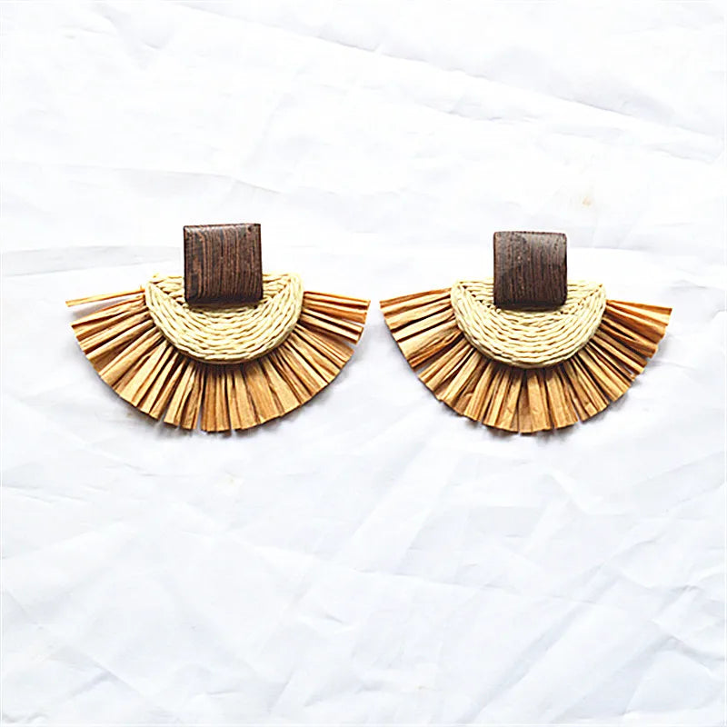 ARETES BOHO KHAKI