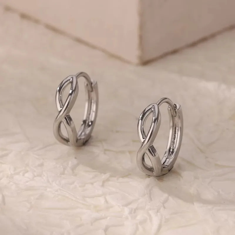 ARETES ARGOLLAS INFINITO PLATEADO