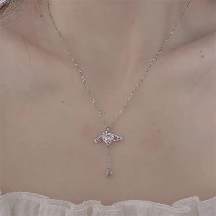 CADENA DE CORAZON ALAS ZIRCON ROSA PLATEADO