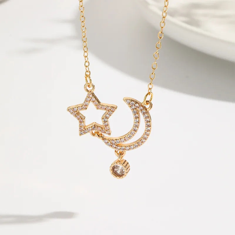 CADENA DIJE MEDIA LUNA Y ESTRELLA