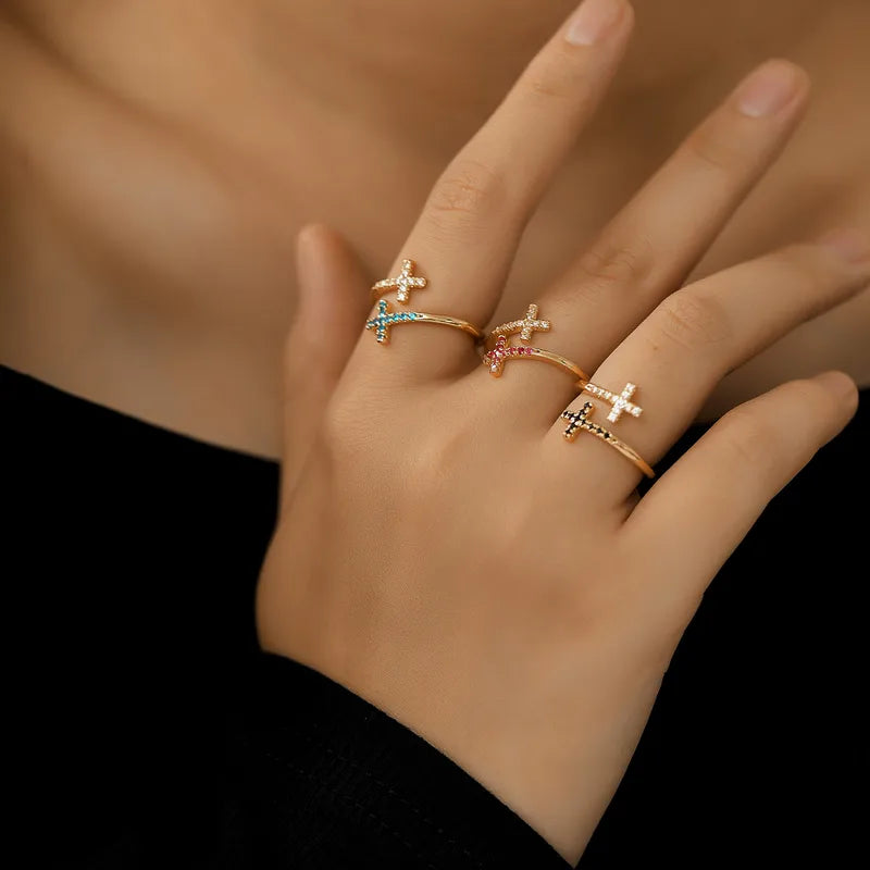 ANILLO DOBLE CRUZ CON ZIRCONES NEGRO DORADO