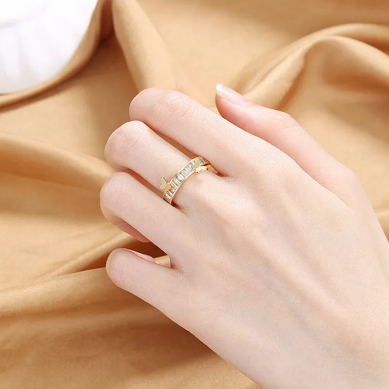 ANILLO ZIRCONES MARIPOSAS DORADO