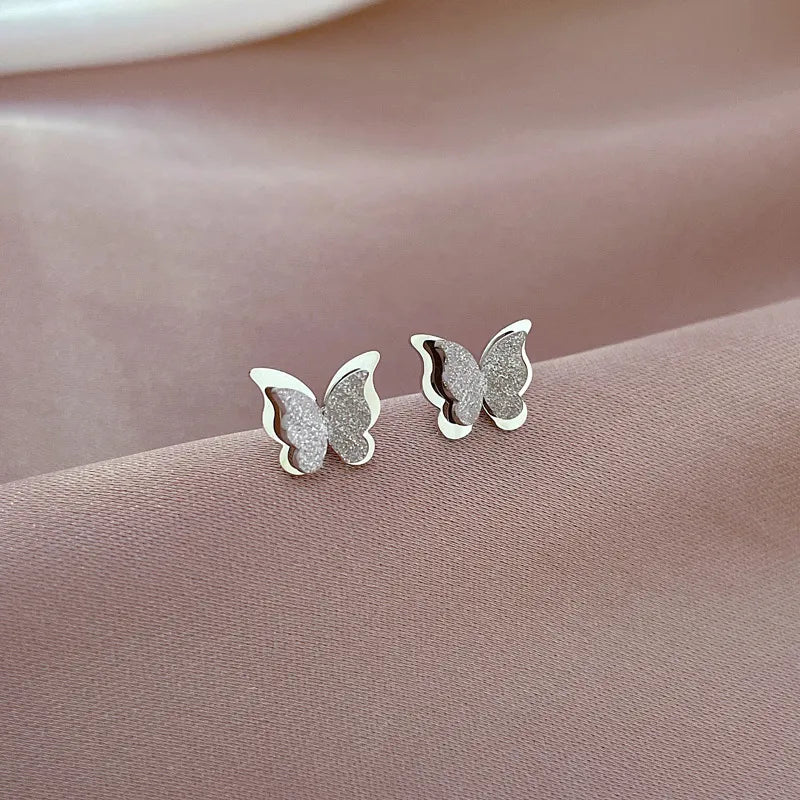 ARETES MARIPOSA