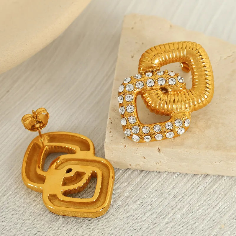 Aretes cuadrados zircones dorado