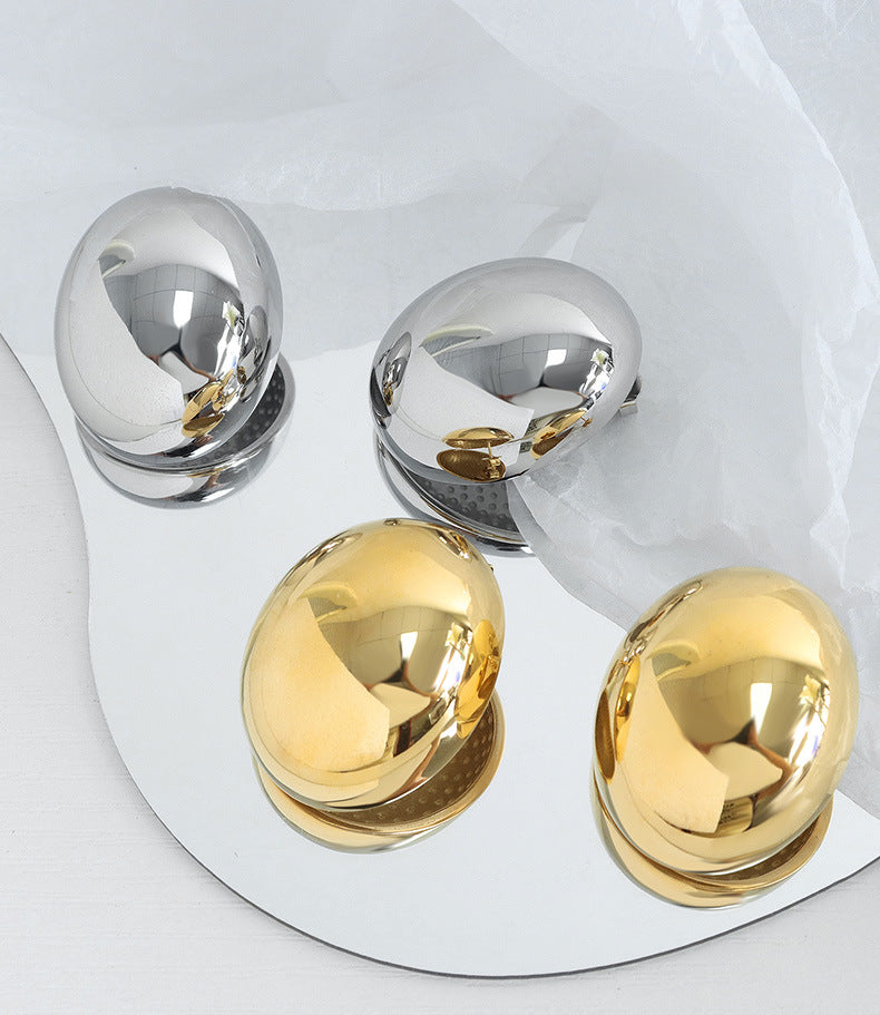 ARETES MEDIA LUNA GRANDES PLATEADO