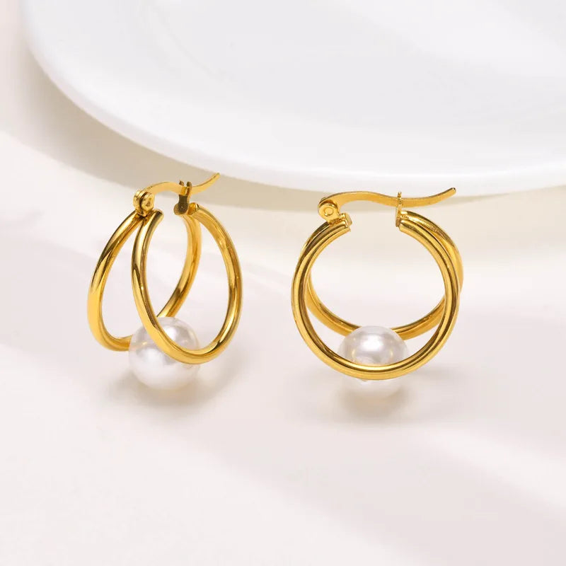 ARETES ARGOLLA DOBLE CON PERLA DORADO