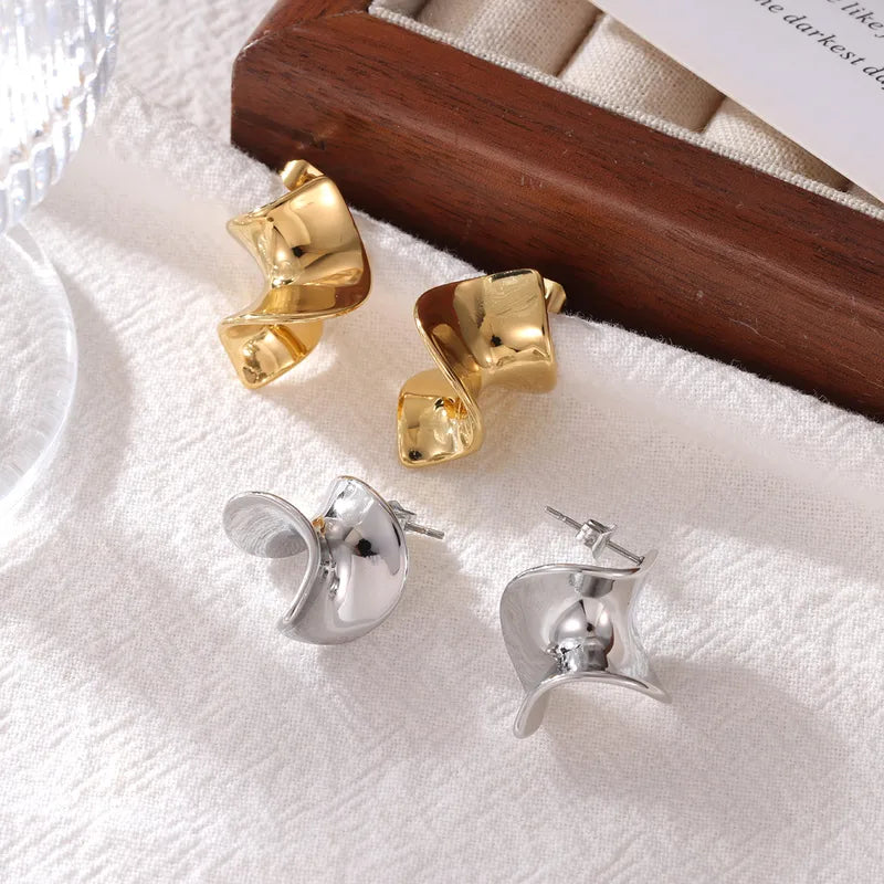 ARETES ONDAS PLATEADO