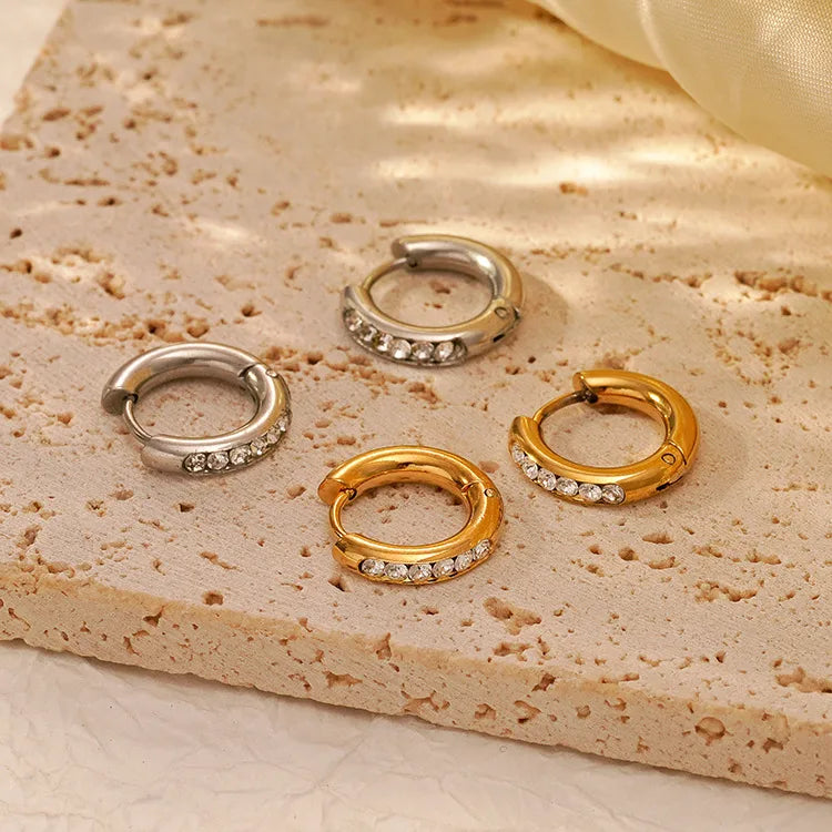 ARETES ARGOLLAS PEQUENAS CON ZIRCONES DORADO