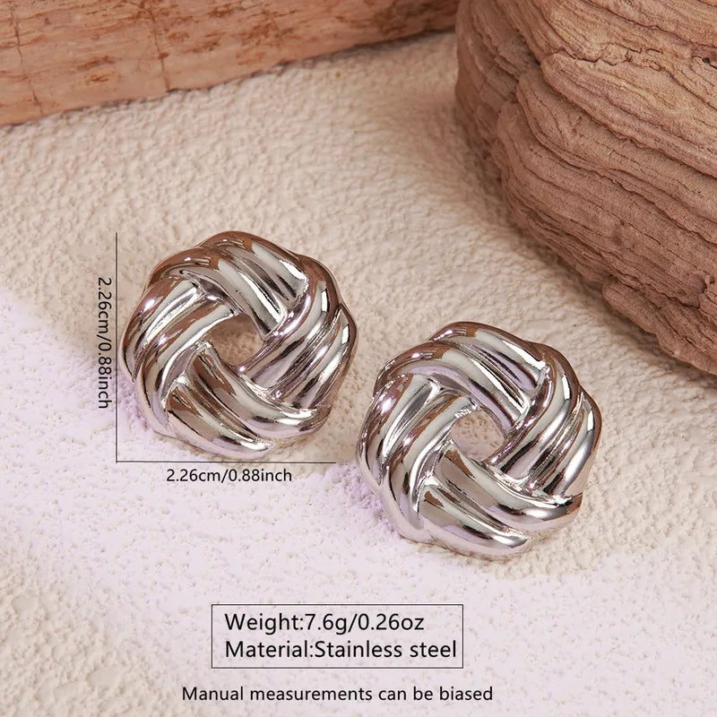 ARETES NUDOS BOTONES PLATEADO
