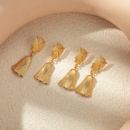 ARETES BORLA DORADO