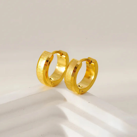 ARETES ARGOLLAS DORADAS PEQUEÑAS