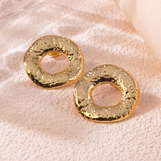 ARETES TIPO DONA DORADOS