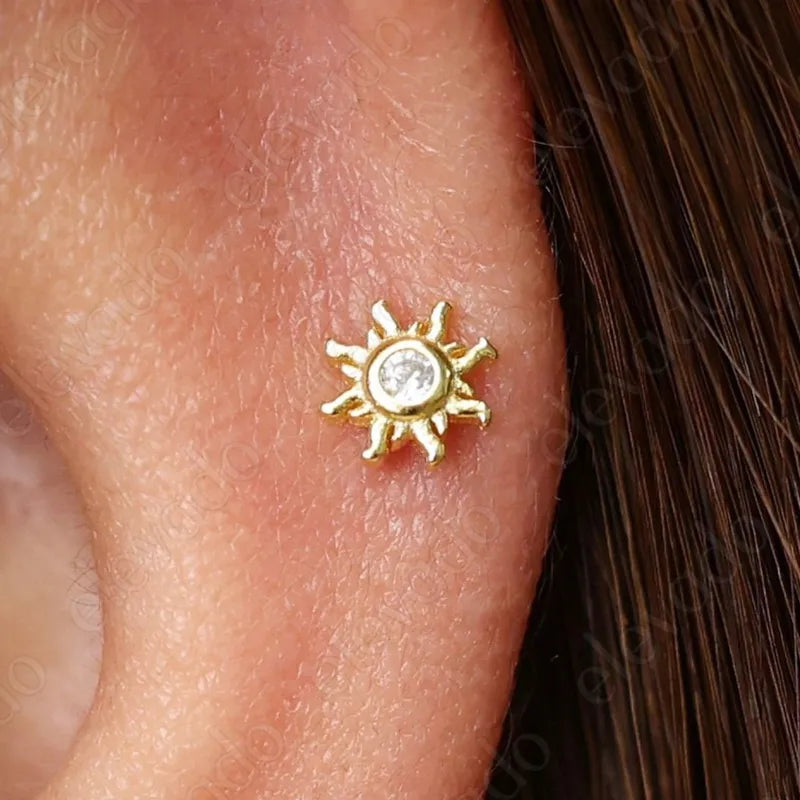 ARETES ORTOPEDICOS DE SOL CON ZIRCON DORADO
