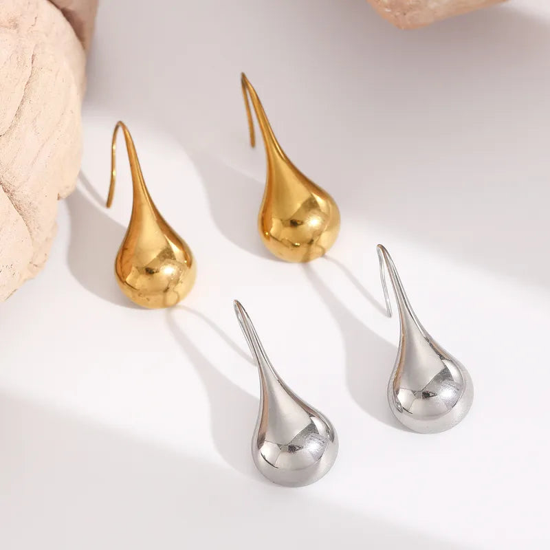 ARETES DE GOTA DORADO COLGANTE