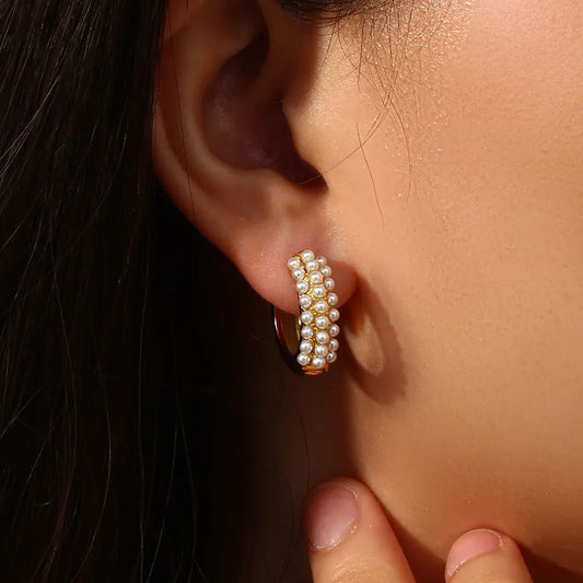 ARETES DOBLE FUNCION ARGOLLAS DORADO CON PERLAS