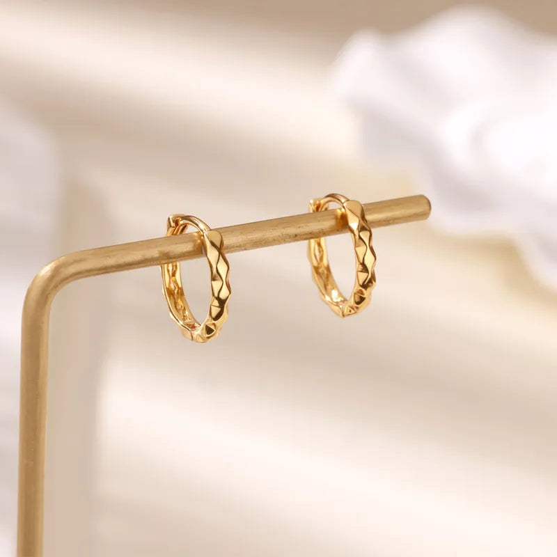 ARETES ARGOLLAS BASICAS LABRADAS DORADO