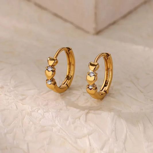 ARETES ARGOLLA CORAZONES ZIRCONES DORADO