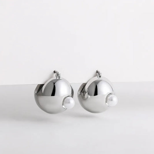 ARETES BOLAS CON PERLA PLATEADO