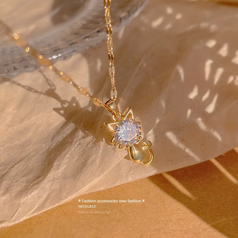 CADENA DE GATITO CON ZIRCON DORADO