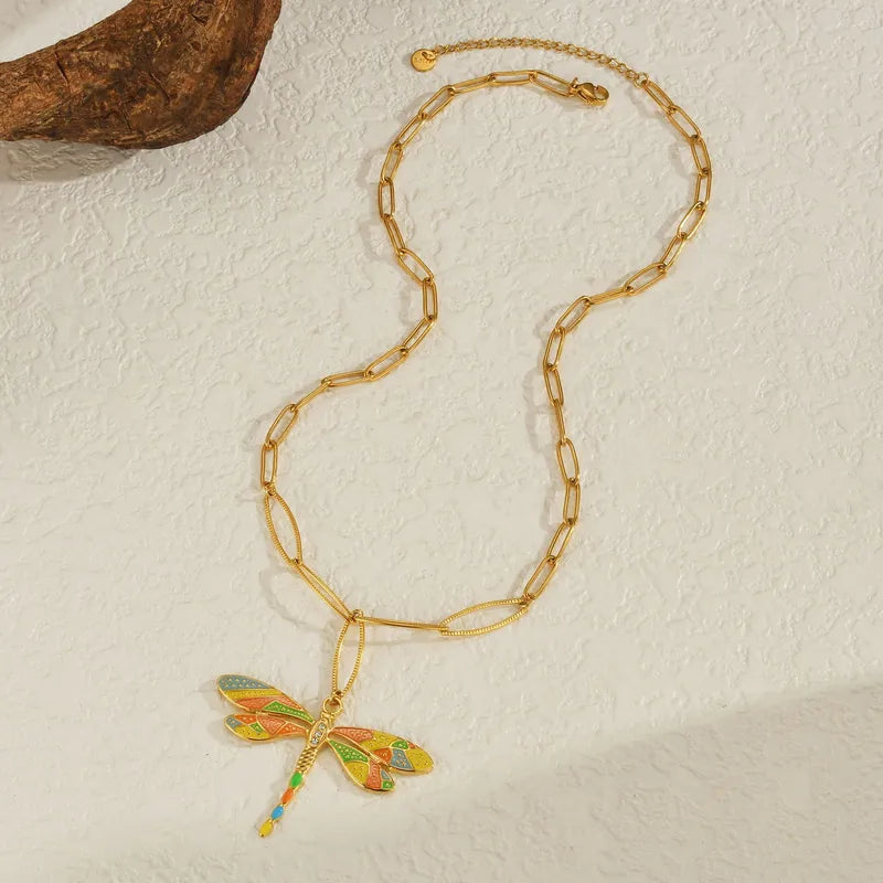 CADENA DE LIBELULA DE COLORES DORADO