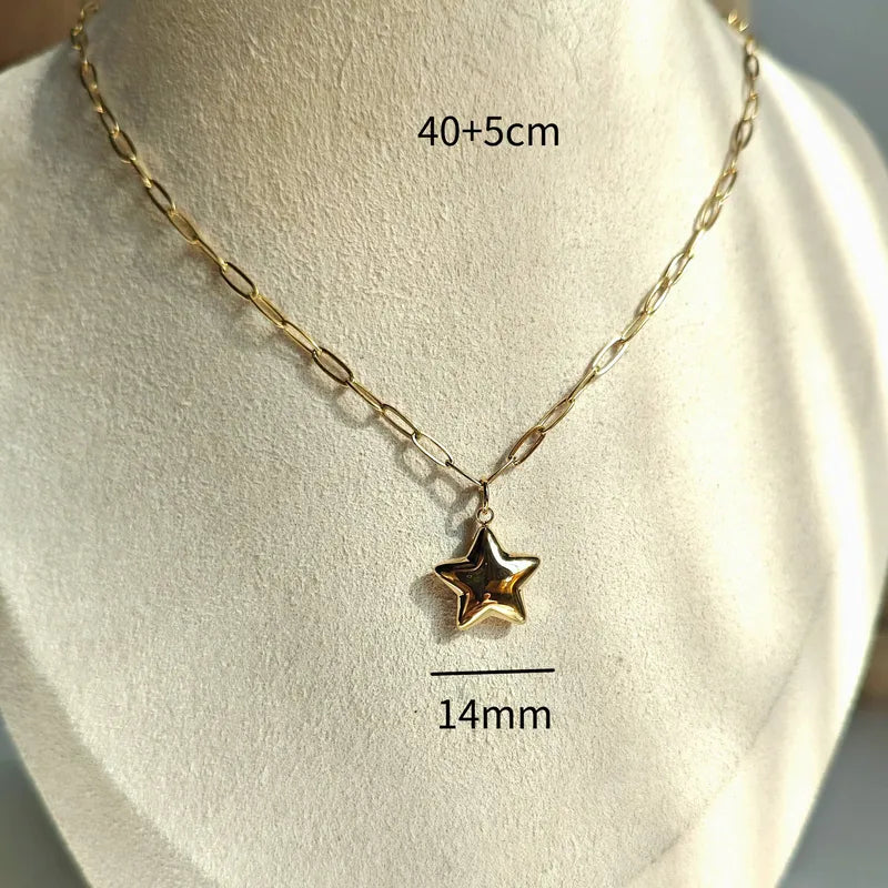 CADENA CON ESTRELLA 3D ESLABONES DORADO